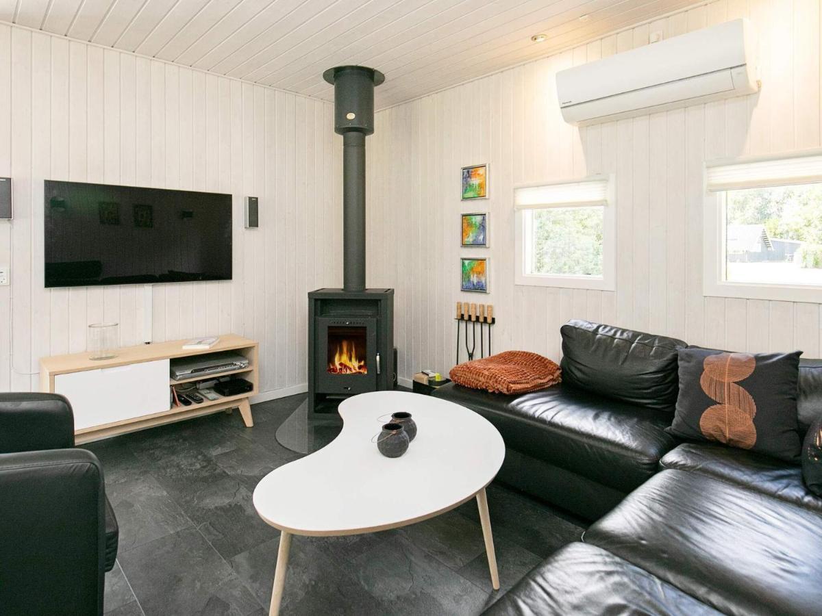 6 Person Holiday Home In Hemmet ภายนอก รูปภาพ