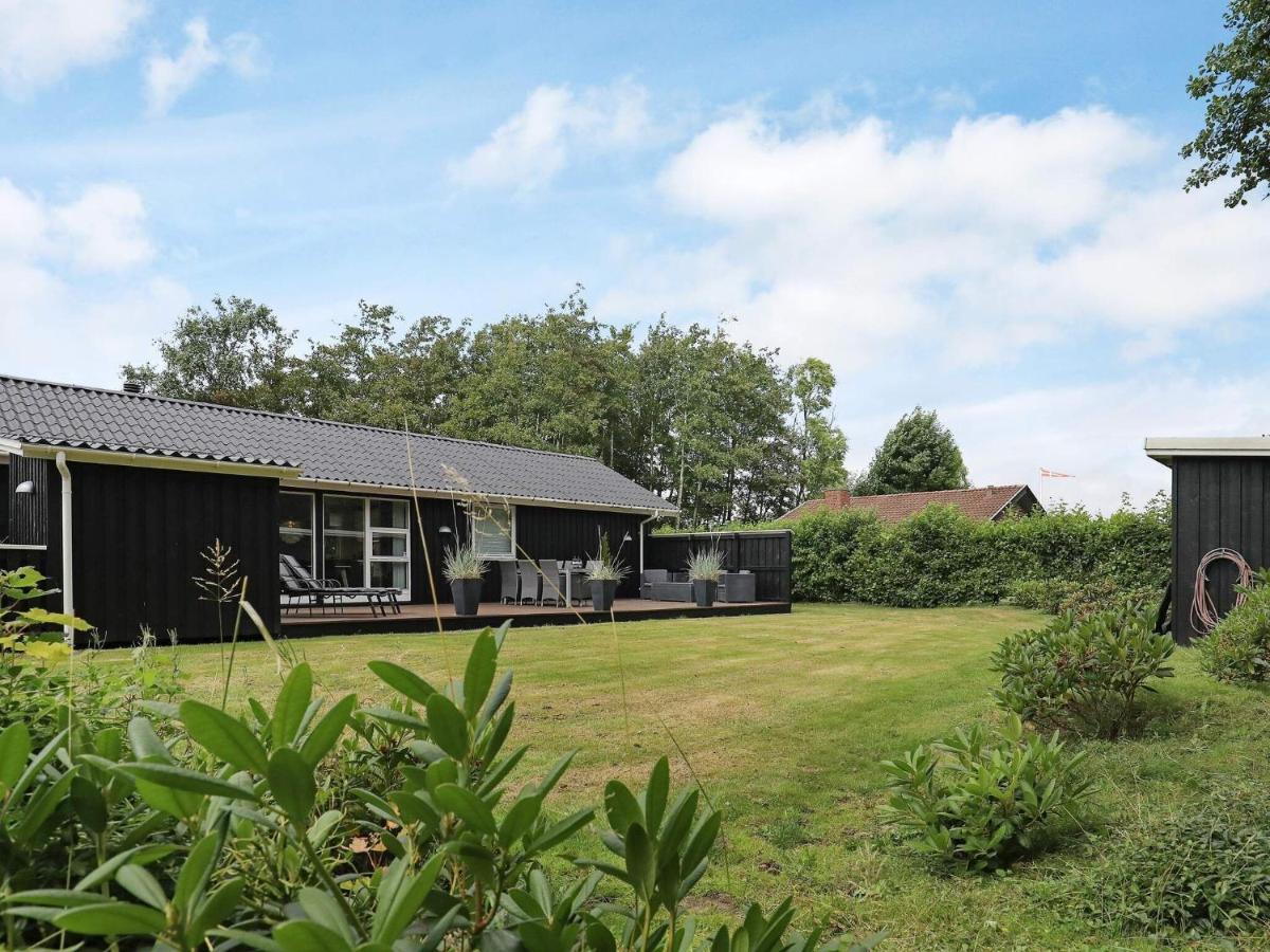 6 Person Holiday Home In Hemmet ภายนอก รูปภาพ